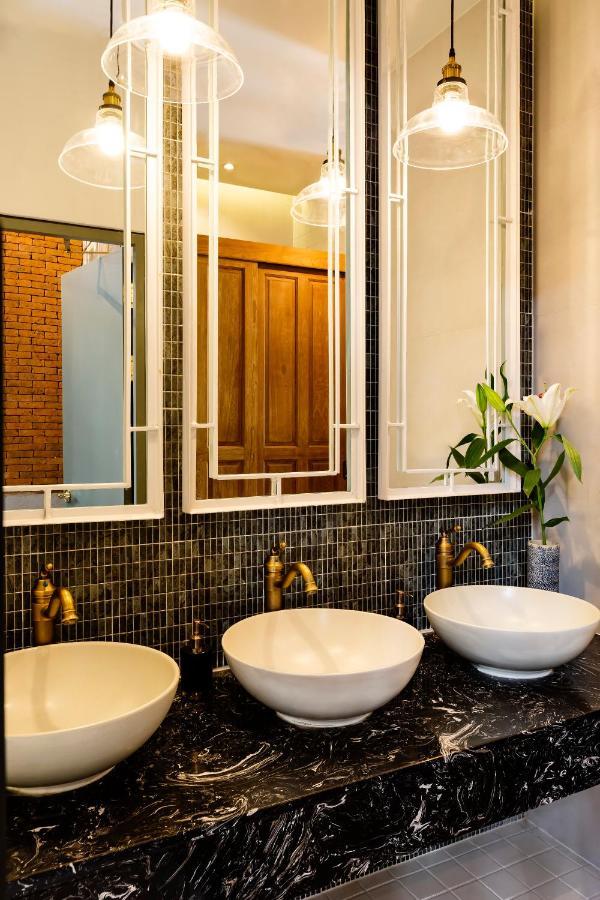 Khunluang Hostel Chiang Mai Ngoại thất bức ảnh
