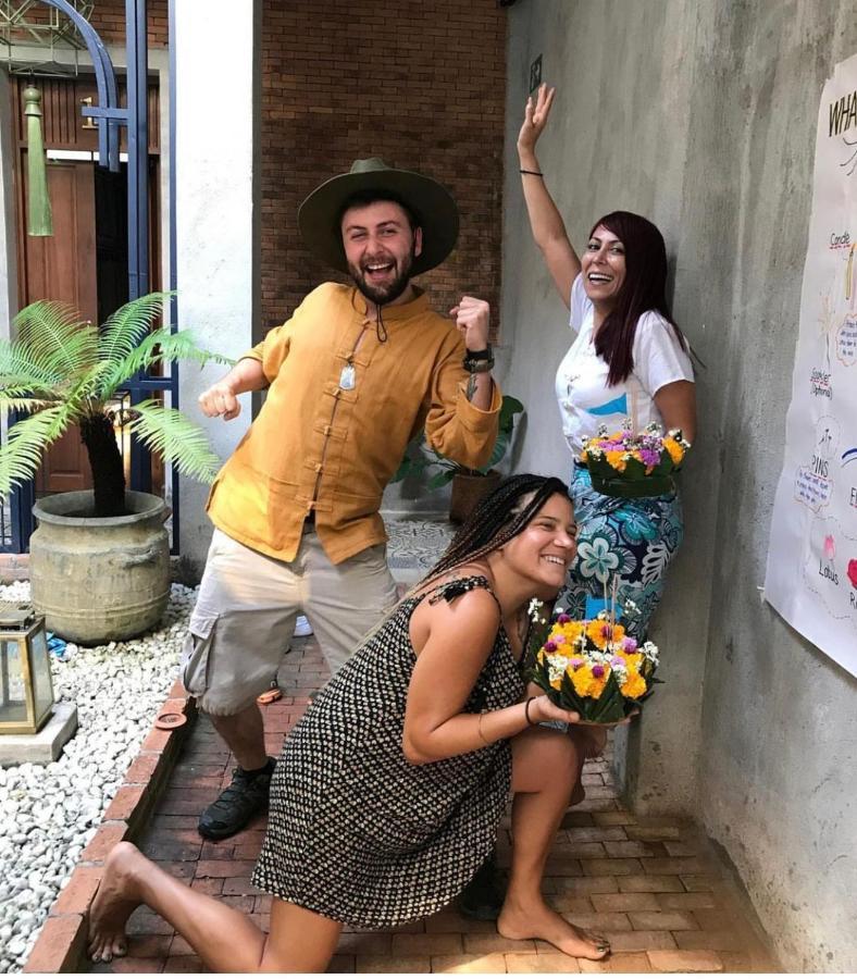 Khunluang Hostel Chiang Mai Ngoại thất bức ảnh