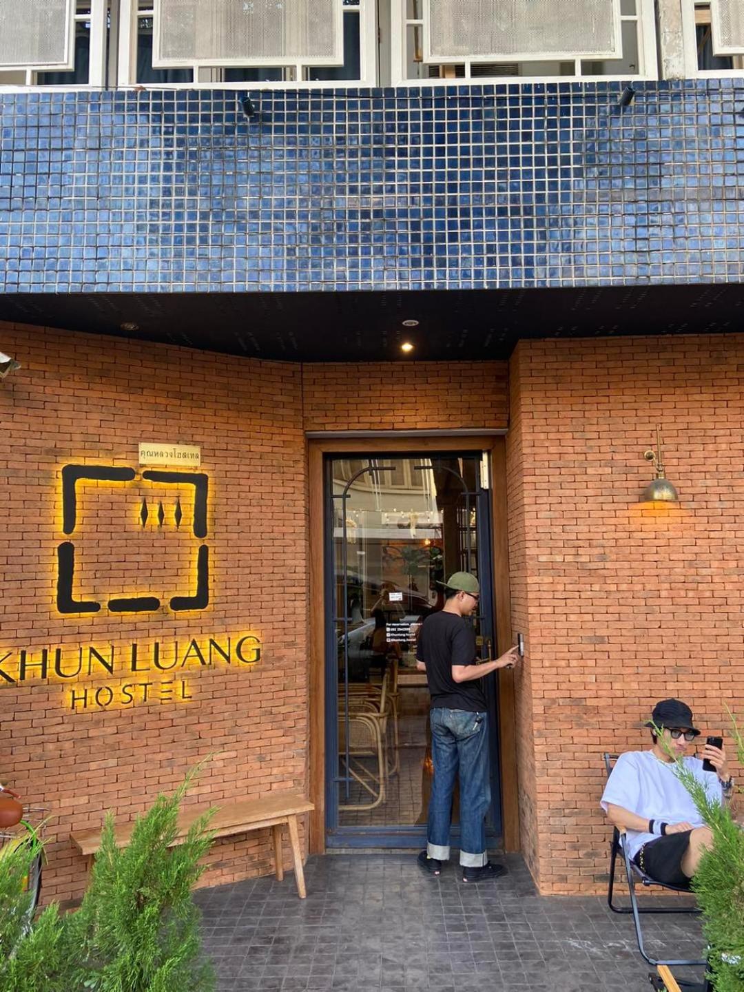Khunluang Hostel Chiang Mai Ngoại thất bức ảnh