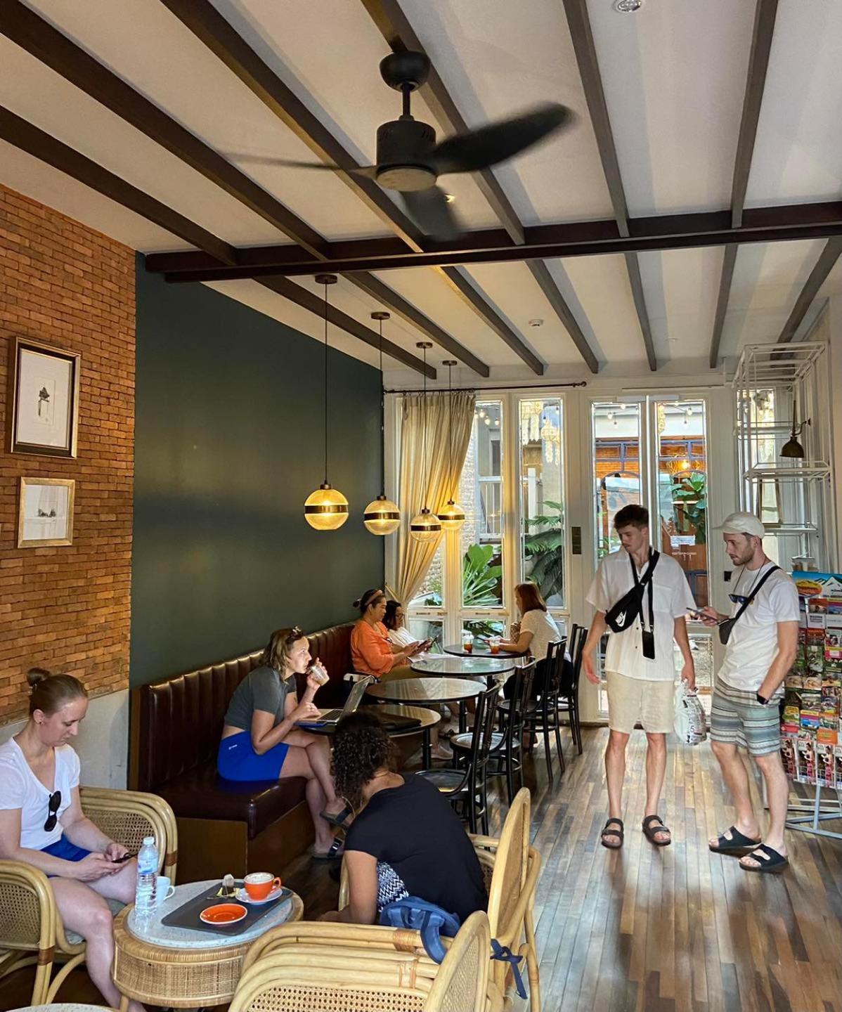 Khunluang Hostel Chiang Mai Ngoại thất bức ảnh