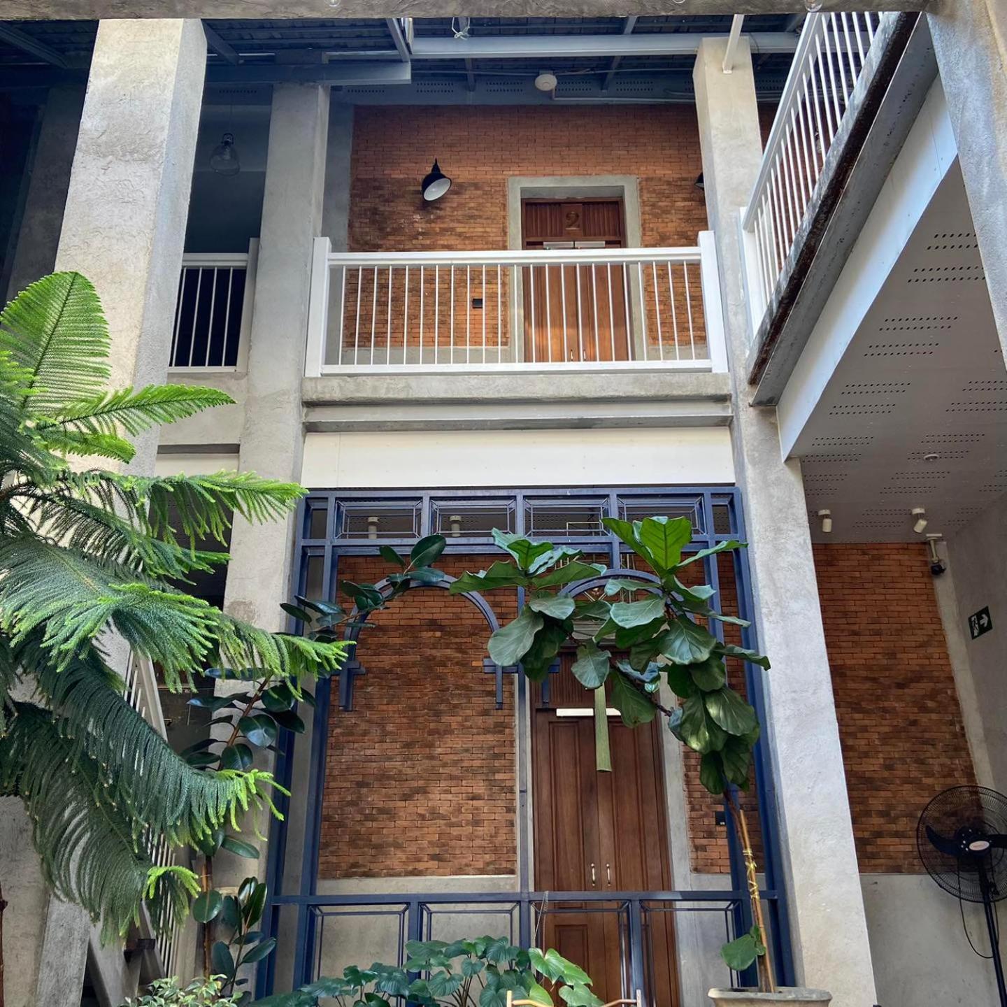 Khunluang Hostel Chiang Mai Ngoại thất bức ảnh
